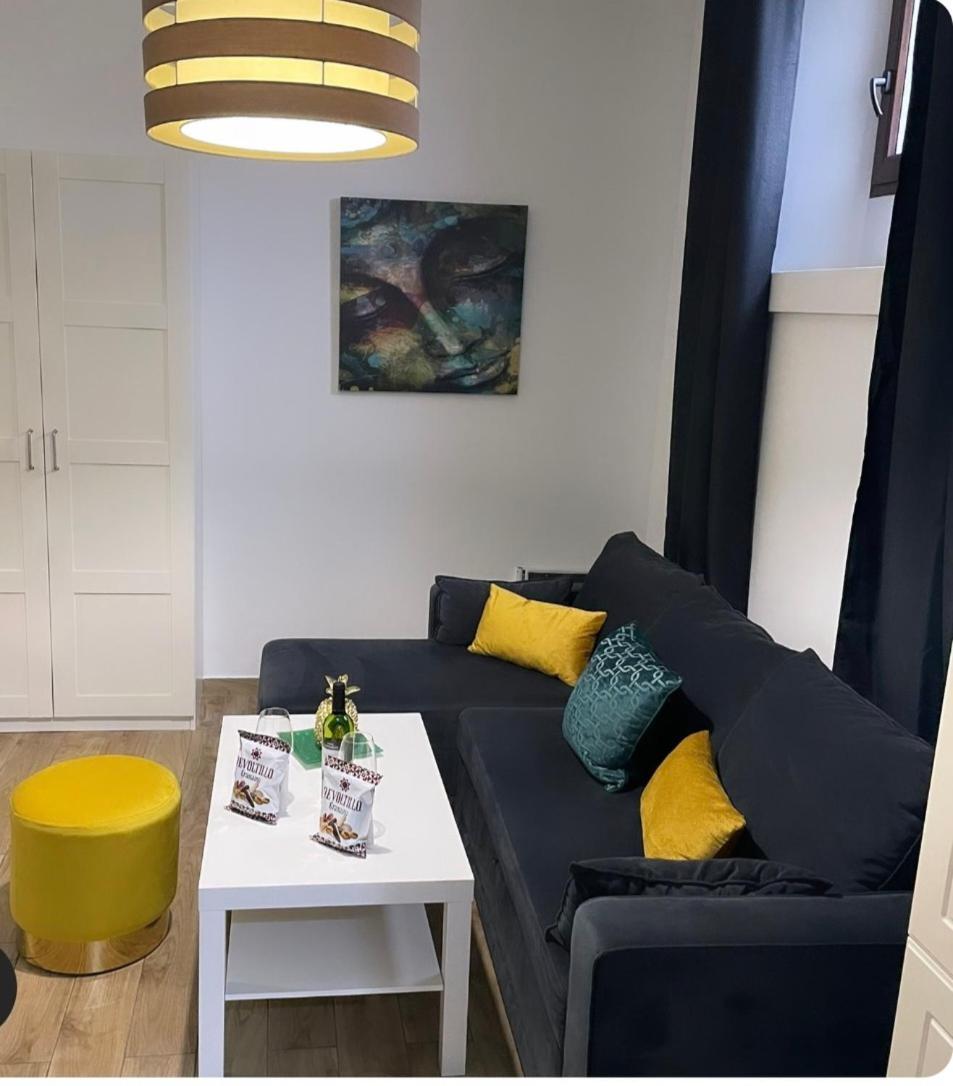 Home Suites Center Granada 2 Екстер'єр фото